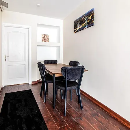 Διαμέρισμα Comfy Flat With Balcony In Uskudar Κωνσταντινούπολη