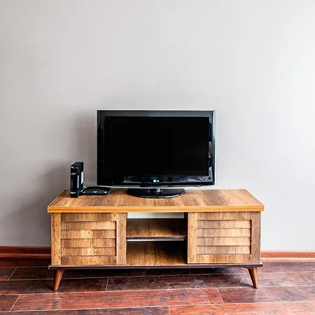 Comfy Flat With Balcony In Uskudar * Стамбул