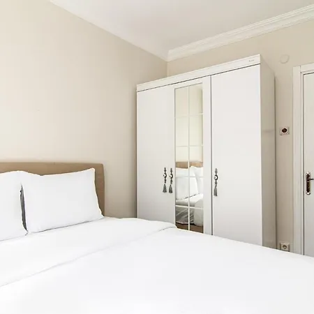 Апартаменты Comfy Flat With Balcony In Uskudar *